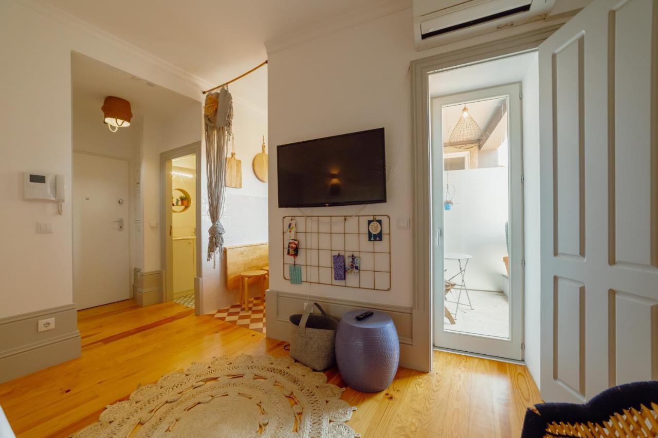 Downtown Modern Studio With Terrace By Vacationy Porto Buitenkant foto